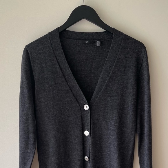 TEENFLO WOOL CARDIGAN in Charcoal - Picture 2 of 7